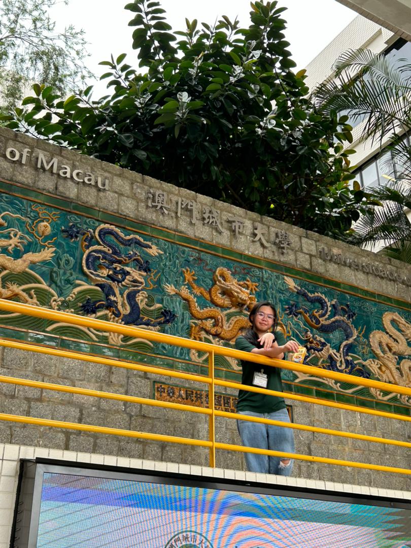 李安琦